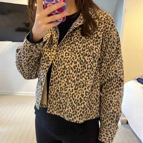 American Eagle button up top / over jacket - Picture 2 of 6